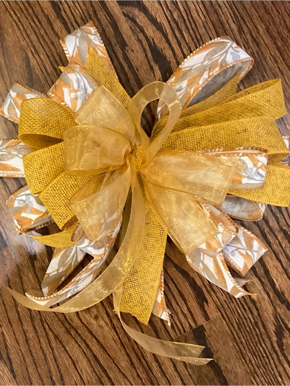 Gold Decorative Holiday Wreath Bow